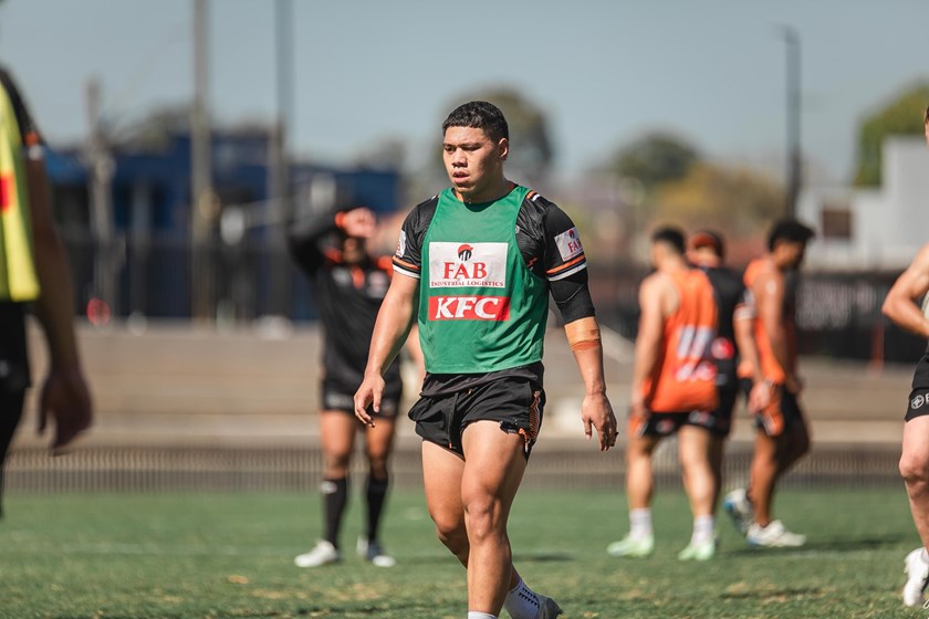 Kit Laulilii in training ahead of his NRL debut against the Sea Eagles 