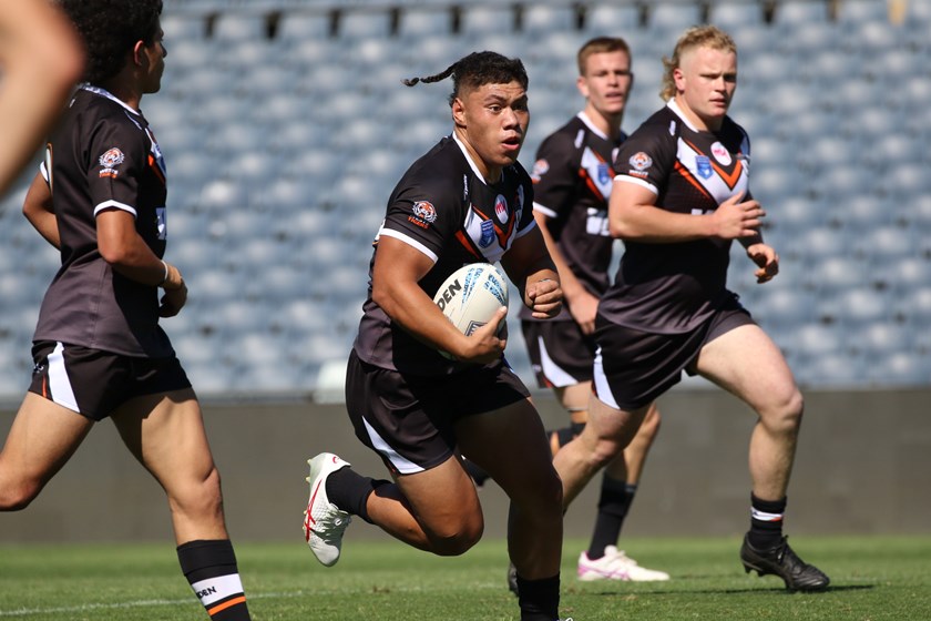 Laulilii playing for the Magpies this season in the SG Ball Cup