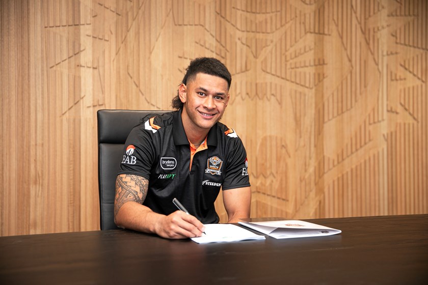 Day one at Wests Tigers: Solomon signs on