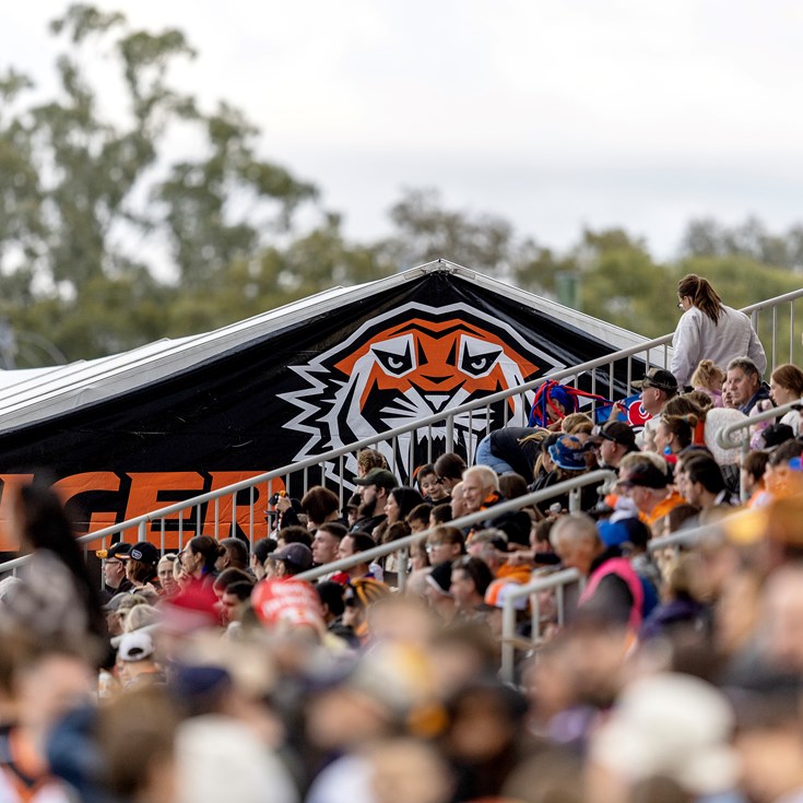 Gallery: Wests Tigers in Tamworth