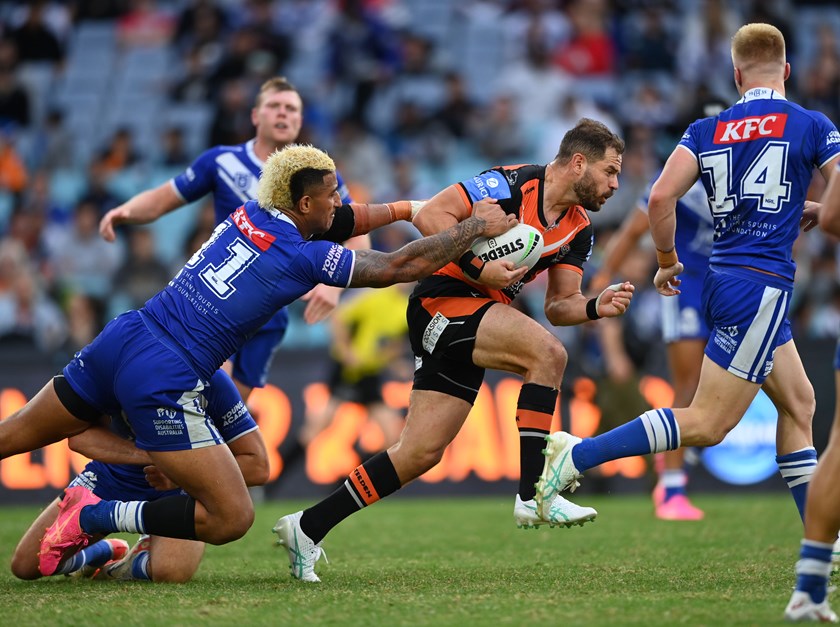 Sezer returns after serving a four-match suspension