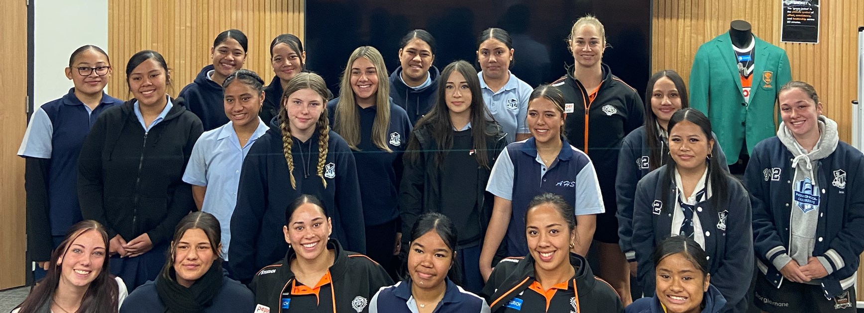 Women in Sport: Wests Tigers Empower host students at Zurich Centre
