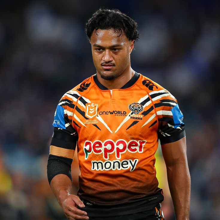 Mixed night for Adam Doueihi and Latu Fainu