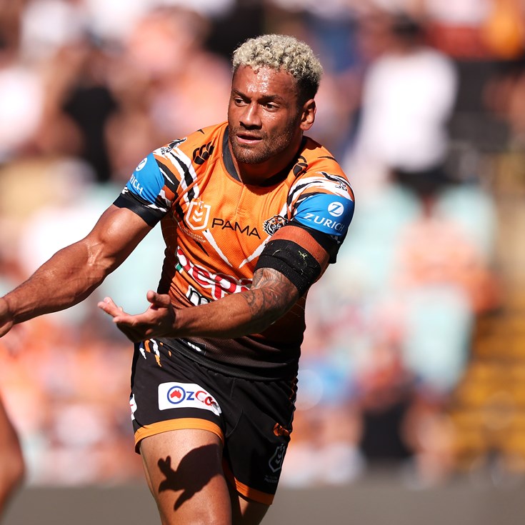 Api Koroisau reaches 250 NRL games milestone