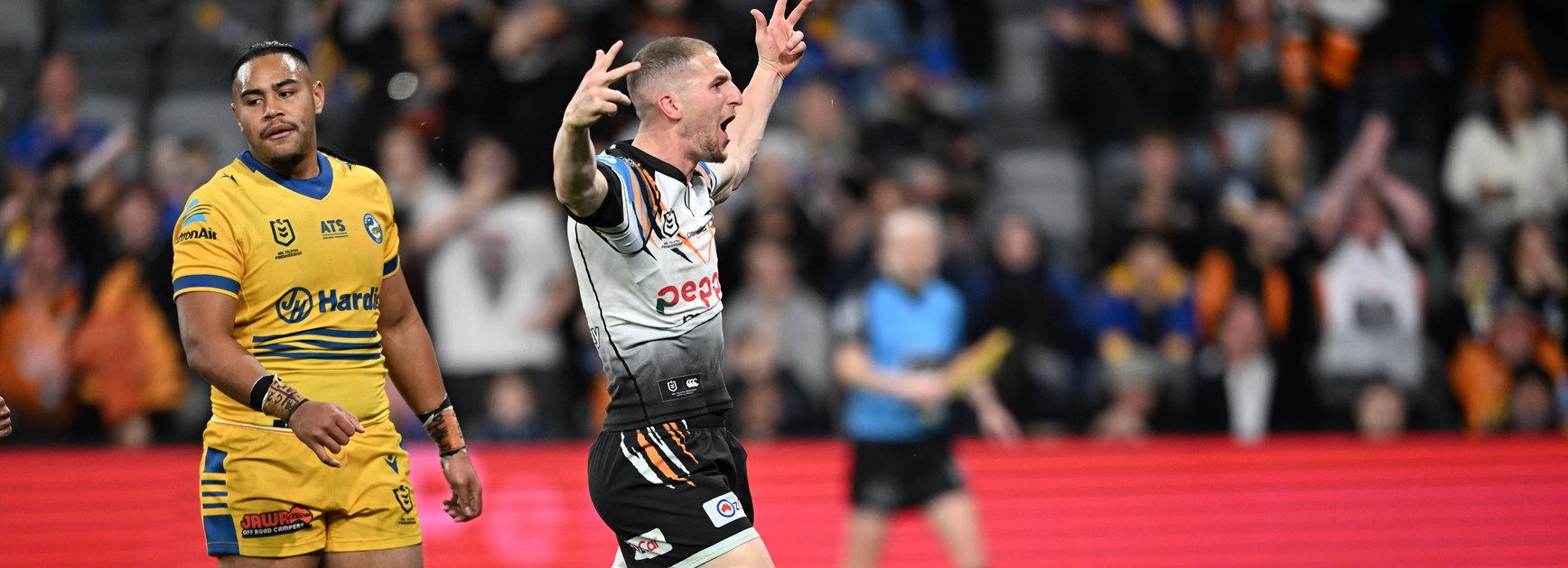 Adam Doueihi celebrates his fine try